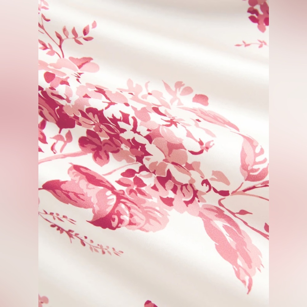 NWT Reformation Sianna Silk Dress -Size 6 in Paris Floral - Picture 4 of 9